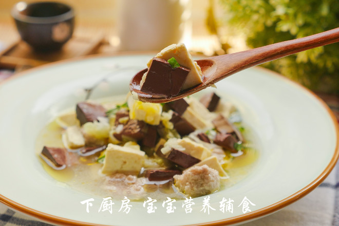 肉圆猪血豆腐汤的做法