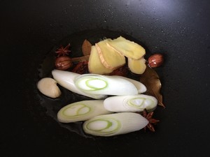 ţ⵶ 9