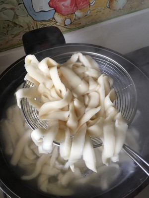 ţ⵶ 23