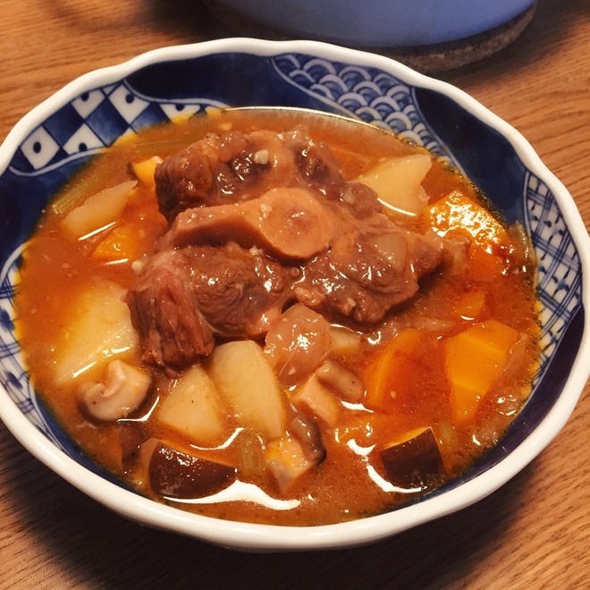 红烩牛尾的做法