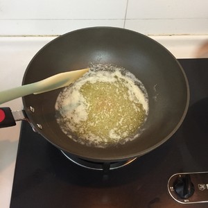 ţ 6