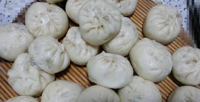 卞萝卜牛肉馅包子的做法