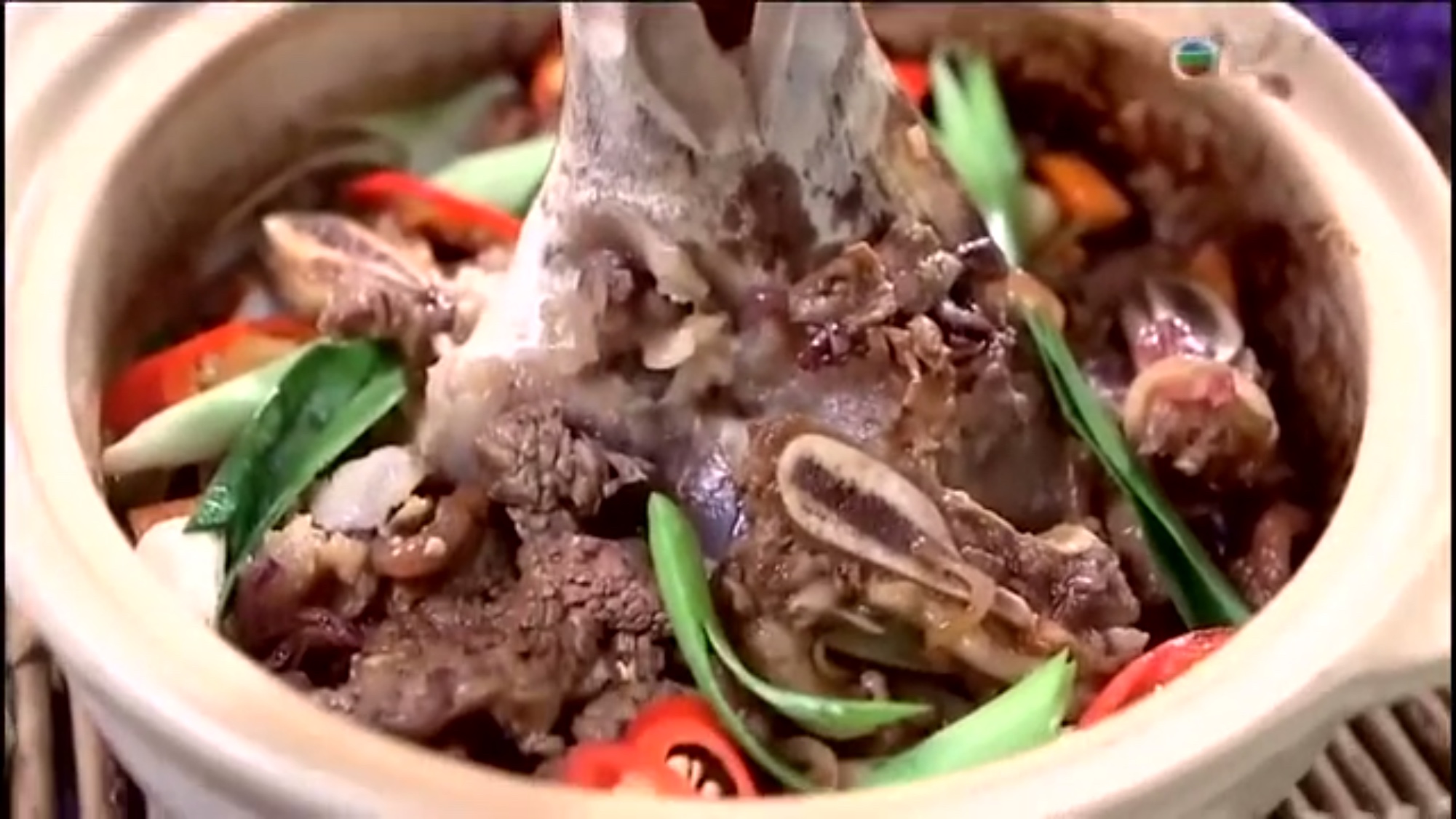 韩式牛骨汤的做法