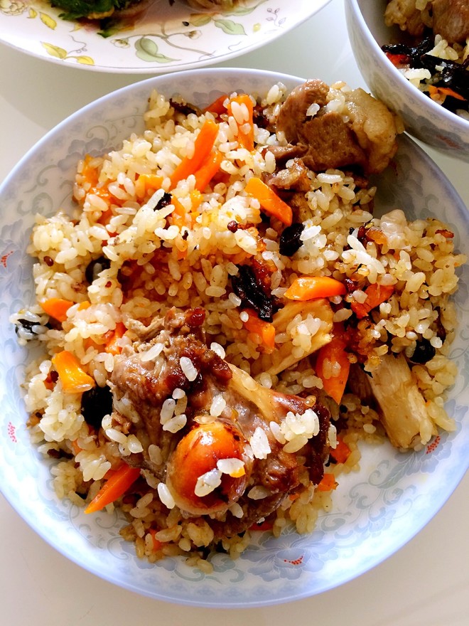 新疆羊肉抓饭的做法