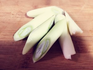ŵ 2