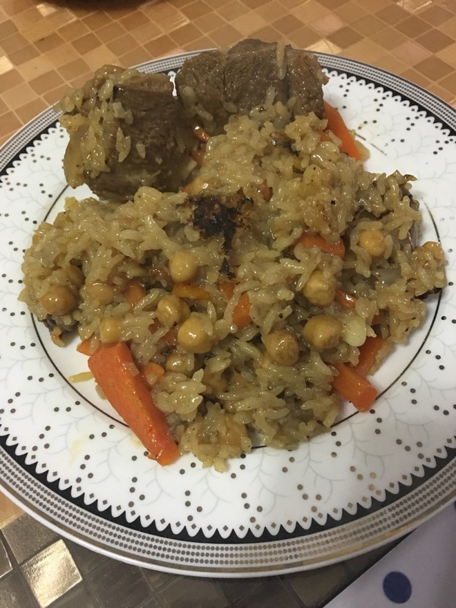 正宗新疆羊腿抓饭的做法