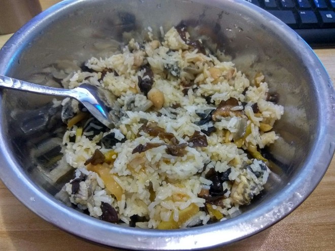 田鸡焗饭的做法