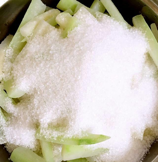 ǵ 10