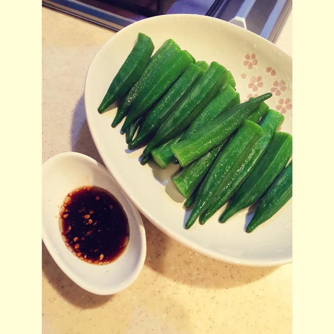 白水煮秋葵(含蘸料做法)的做法