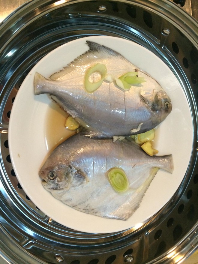 清蒸鲳鱼的做法