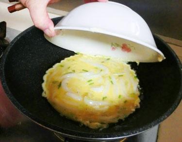 银鱼焖蛋-快手菜的做法 步骤5