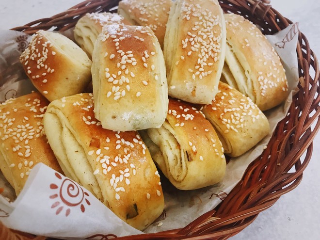蒜香酥饼的做法