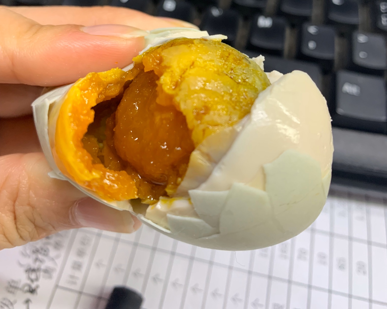 微油咸鸭蛋的做法