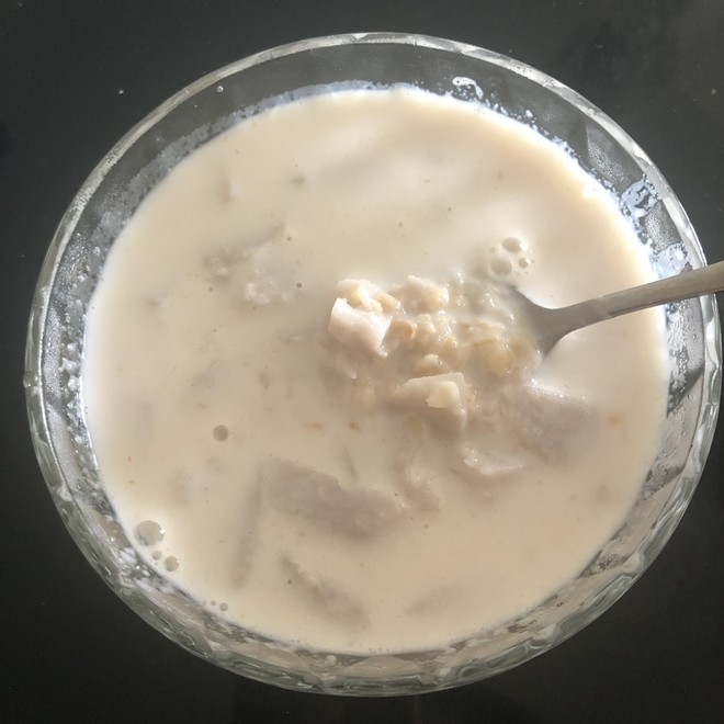 快手营养早餐:香芋燕麦牛奶的做法
