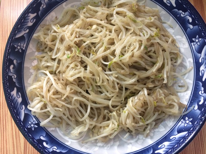 素炒豆芽的做法