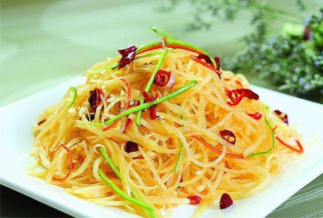 酸辣土豆丝的做法