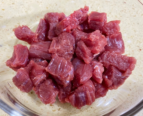 做正宗番茄土豆炖牛肉的图片步骤1