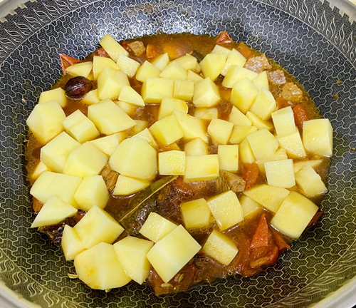 做正宗番茄土豆炖牛肉的图片步骤10