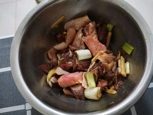 ڻ˼ͼƬ1