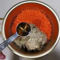 做正宗鲜香多汁  鸡肉胡萝卜煎饺的图片步骤17
