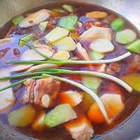 做正宗杏鲍菇萝卜煨排骨火锅的图片步骤9