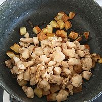 做正宗干烧土豆鸡肉丁的图片步骤9
