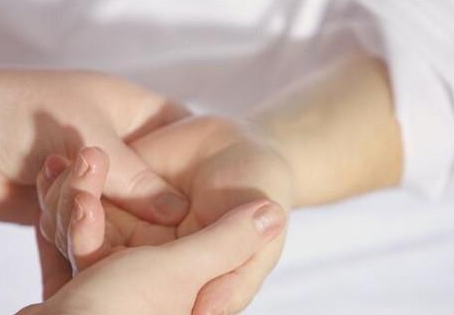 С���Ӳ���Ѫ��ʳ��_Ů�˲�����Ѫʳ��_���г��ڲ���Ѫʳ��