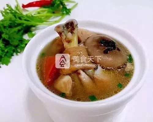 ��������ʳ�׵���Ƣθ