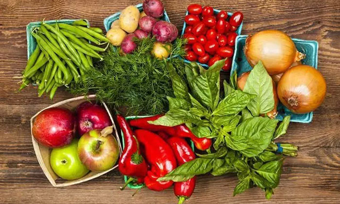 �и��ֽ׶�ʳ��Ӫ����ʳ_�и�ʳ�׷ֽ׶�Ӫ������_�и��׶�ʳ��