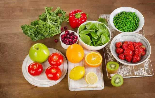 �и��ֽ׶�ʳ��Ӫ����ʳ_�и�ʳ�׷ֽ׶�Ӫ������_�и��׶�ʳ��