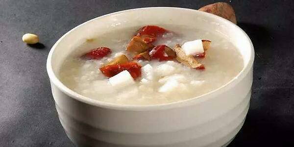 ½ÃÕýÑÀ³ÝÆÚ¼äµÄʳÆ×_ÀÏÈËûÑÀ³ÝÈý²ÍʳÆ×_°©Ö¢ÀÏÈËÑÀ³Ý·¢ºÚ