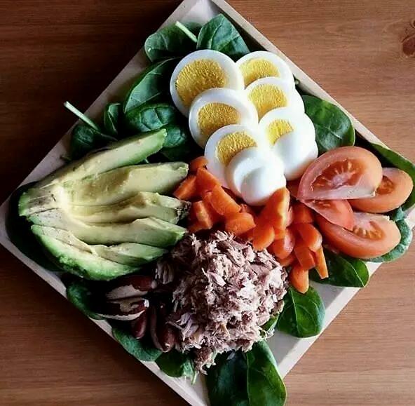 健身食谱减脂增肌 女_健身男士增肌减脂食谱_健身食谱 减脂增肌