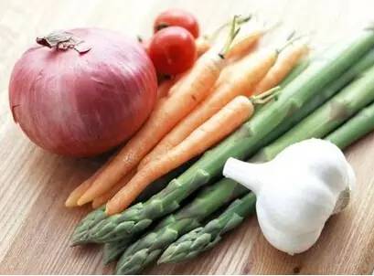 糖尿病人的食谱计算_糖尿病患者每日食谱_糖尿病人食谱资料大全