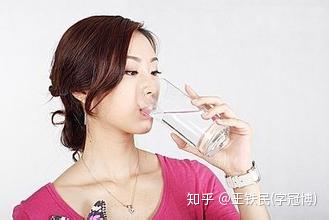 ���ײ���ʳ��