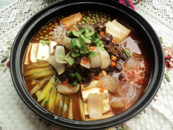 儿童营养汤食谱_儿童煲什么汤最营养_儿童简单营养汤食谱