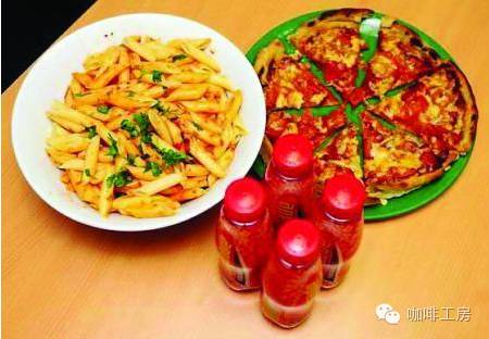 �ƶ���˹ʳ�׷���