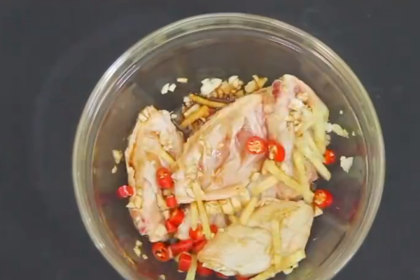 �翾��ʳ����ͨ���