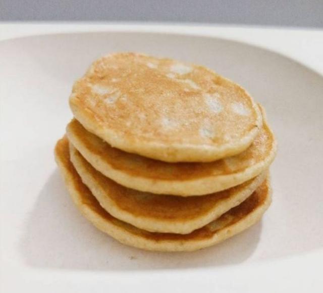 6����Ӥ����ʳʳ��