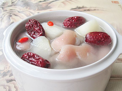 月子食谱花生猪脚汤怎么做_经期丰胸食谱猪脚花生汤_花生猪脚汤功效