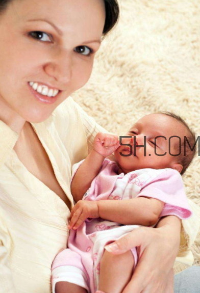 哺乳期不能吃什么食物?奶水多宝宝吃不完怎么办?