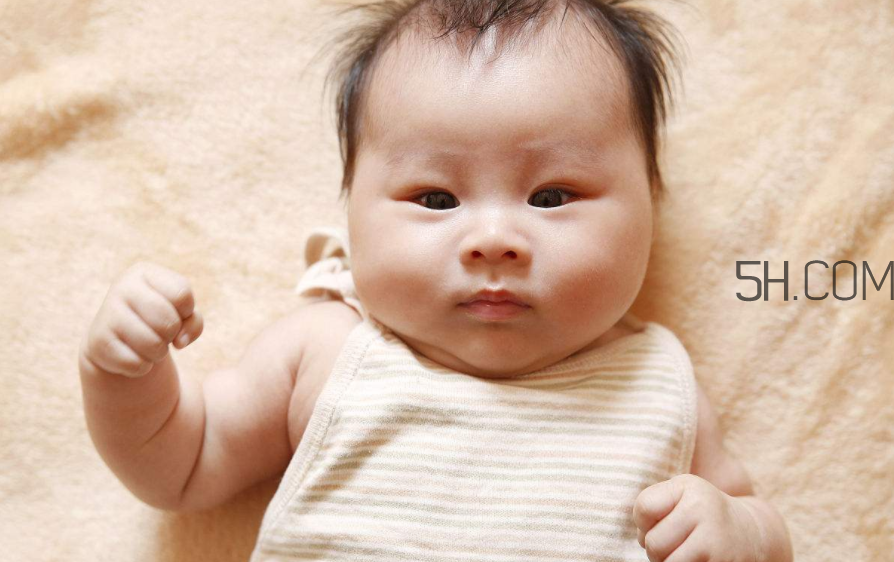 哺乳期不能吃什么食物?奶水多宝宝吃不完怎么办?