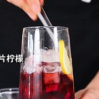 做正宗蓝莓气泡酒的做法，【暴小兔茶饮】免费奶茶教程的图片步骤8
