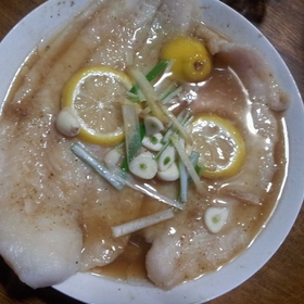 Ƭ