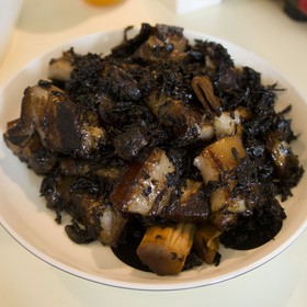 梅干菜炖肉