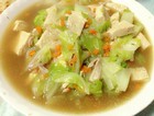 圆白菜炖冻豆腐