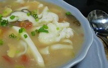 酸辣番茄菌菇龙利鱼片汤